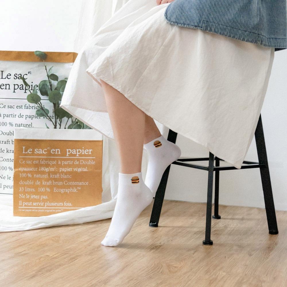 AHUA阿華有事嗎 可愛速食小圖中短襪 現貨 潮流必備 女生襪子 白襪 女襪  純棉襪 食物 小圖  R0028-細節圖5