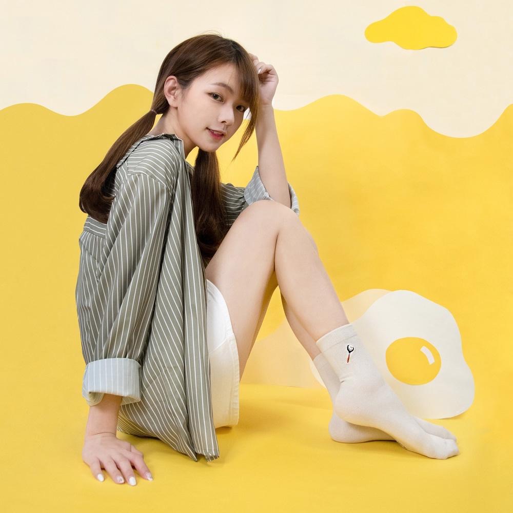 AHUA阿華有事嗎 HUAER電繡媽咪日常中筒AB襪 Z0016 中筒襪 品牌設計襪 MIT台灣製造 純棉襪 母親節禮物-細節圖7