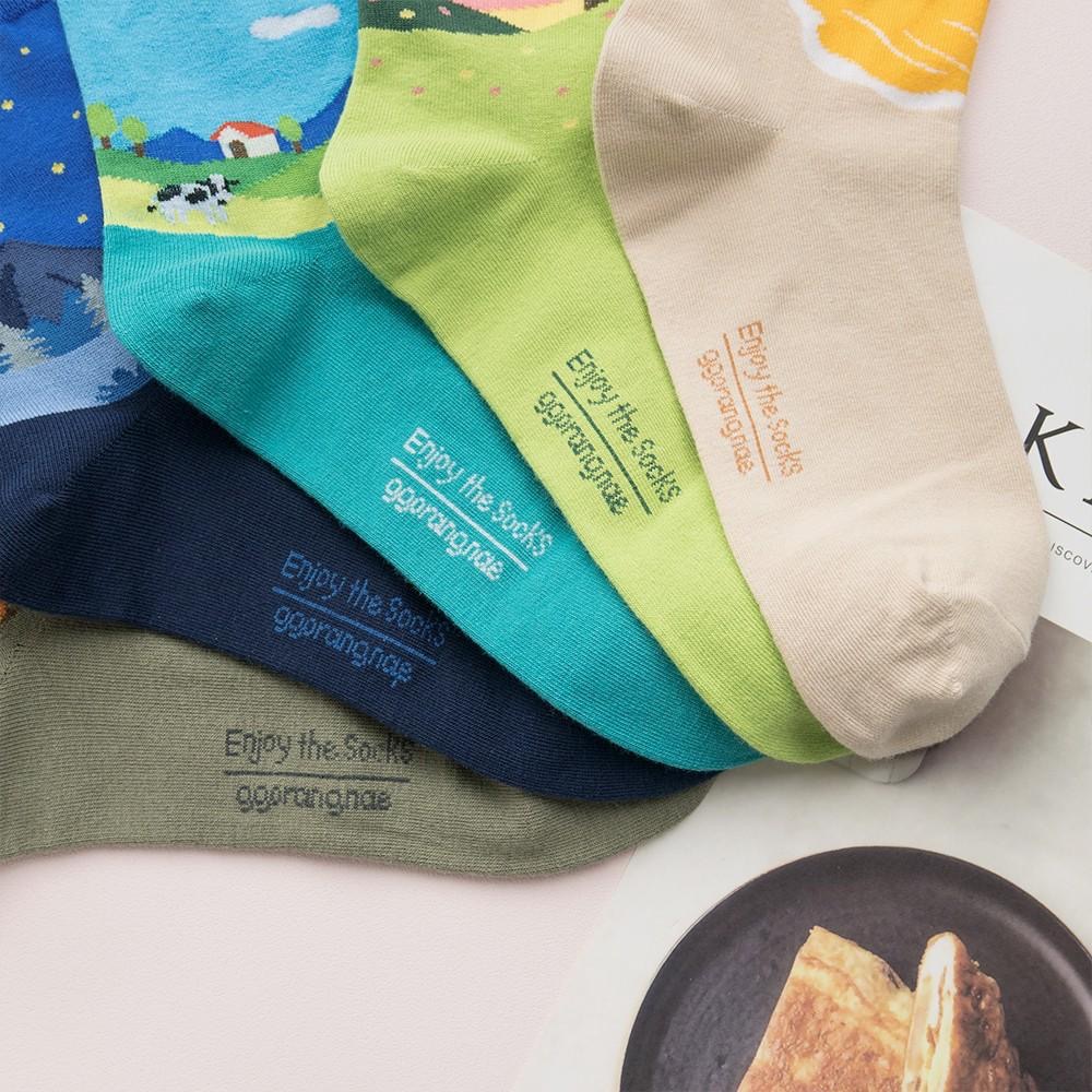 AHUA阿華有事嗎  韓國襪子 唯美風景畫中筒襪 K0623 正韓少女襪 韓妞必備中筒襪 百搭純棉襪【現貨免運】-細節圖8