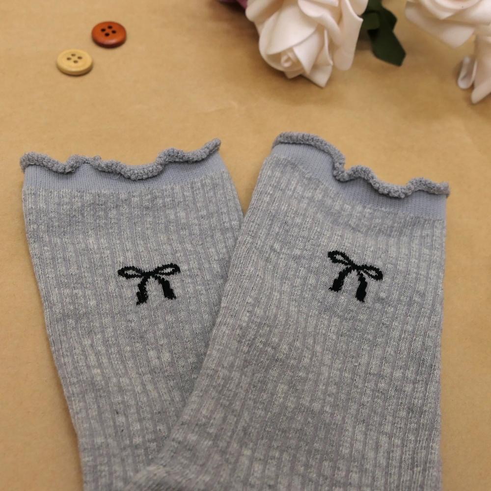 AHUA 阿華有事嗎 直坑條純色蝴蝶結木耳捲邊中筒襪 K2327 正韓襪子 百搭純棉襪 韓妞必備 少女襪-細節圖6