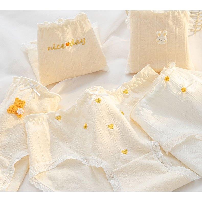 AHUA 阿華有事嗎 米黃系刺繡布貼抗菌蕾絲花邊內褲 I0086 女生內褲  流行少女內褲 可愛內褲-細節圖3