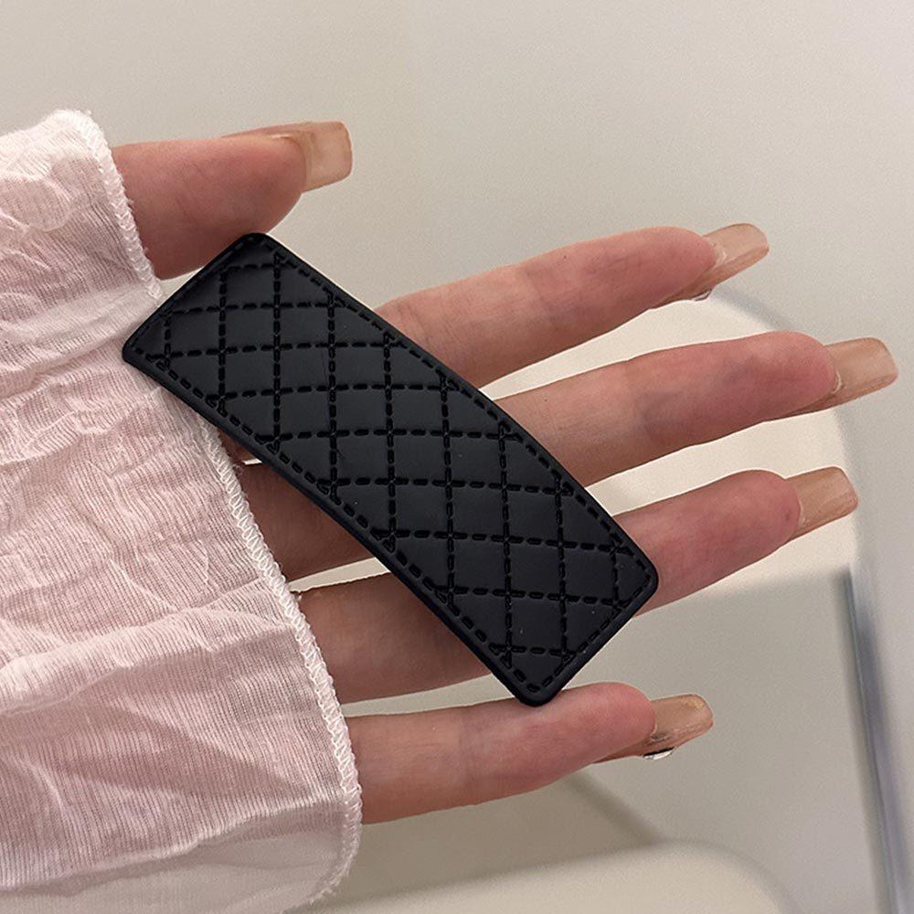 AHUA 阿華有事嗎 純色小香風造型皮質髮夾 E0126 可愛 百搭 少女 髮夾 髮飾 配件-細節圖8