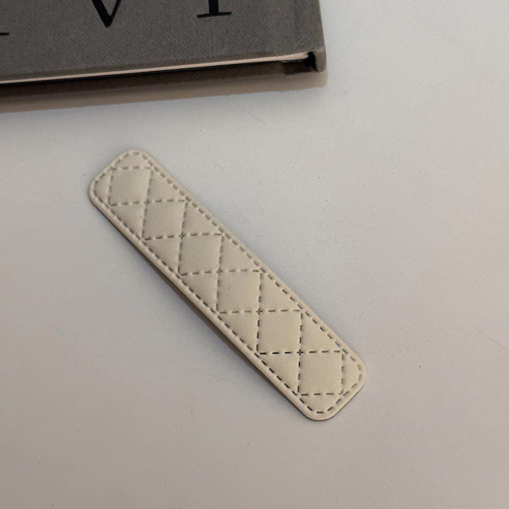 AHUA 阿華有事嗎 純色小香風皮質造型髮夾 E0125 可愛 百搭 少女 髮夾 髮飾 配件-細節圖5