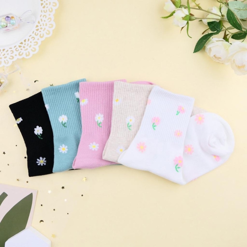 AHUA 阿華有事嗎 滿版立體毛毛花朵中筒襪 K2331 正韓襪子 百搭純棉襪 韓系必備 少女襪-細節圖5