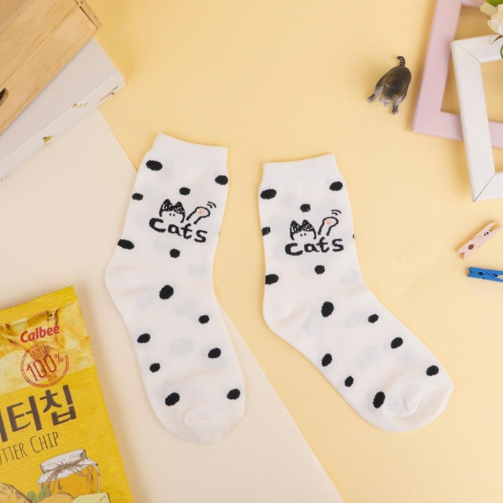 AHUA 阿華有事嗎 手繪貓咪中筒襪 K2420 正韓襪子 百搭純棉襪 韓系必備 少女襪-細節圖3