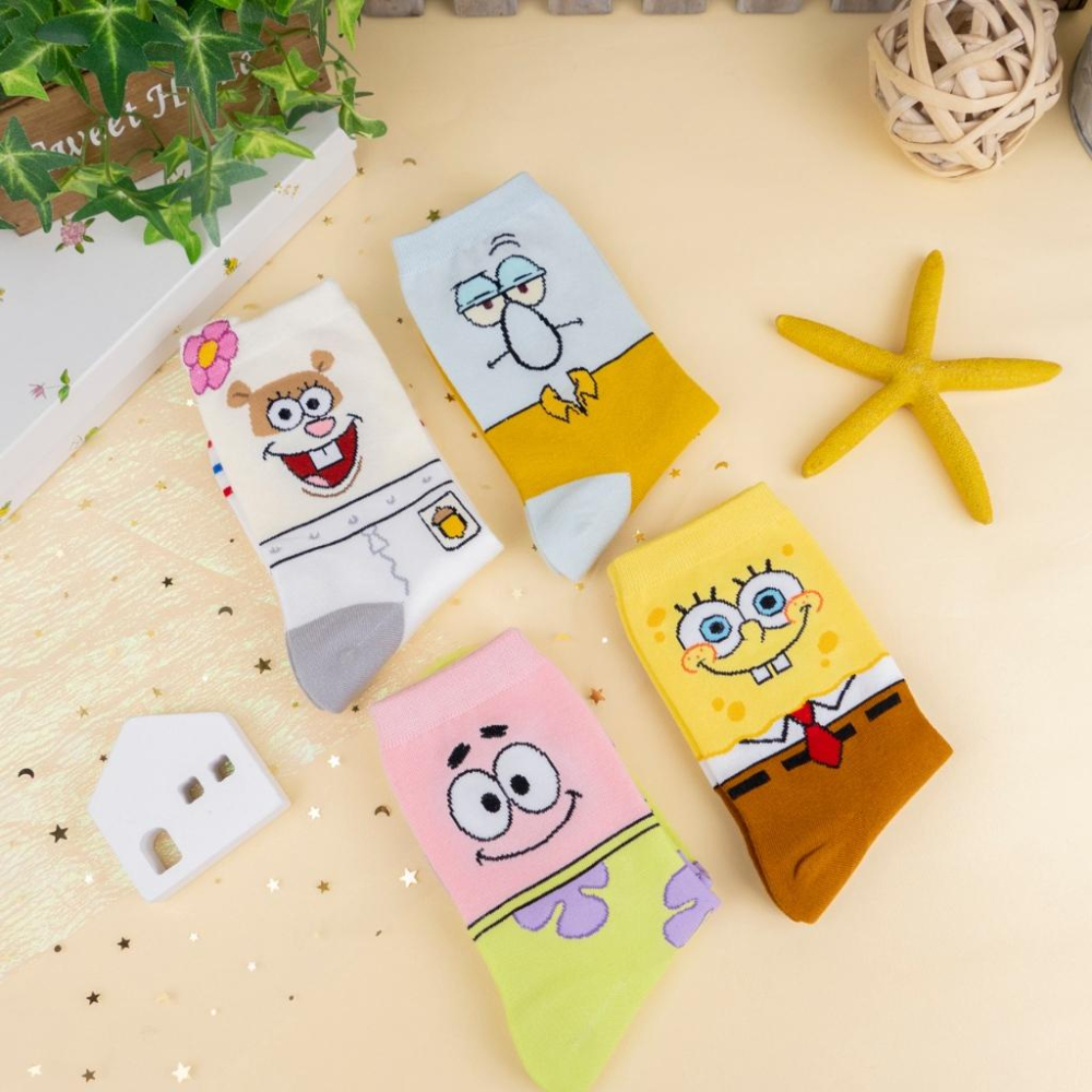 AHUA 阿華有事嗎 海綿寶寶全版人物中筒襪 K2396 正韓襪子 百搭純棉襪 韓系必備 少女襪-細節圖6