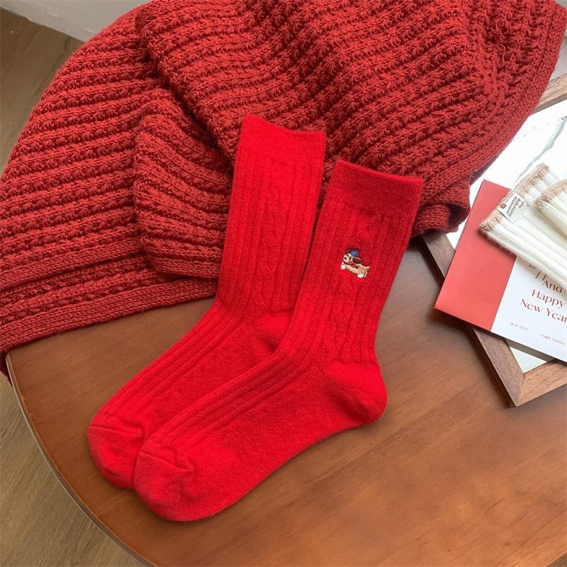 AHUA 阿華有事嗎 新年可愛毛球羊絨中筒襪 S0554  百搭純棉襪 韓系必備-細節圖3