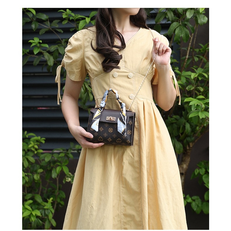 通通現貨99元 清新甜美女用小方包 凱莉包 印花絲巾肩背包 手提包-細節圖2