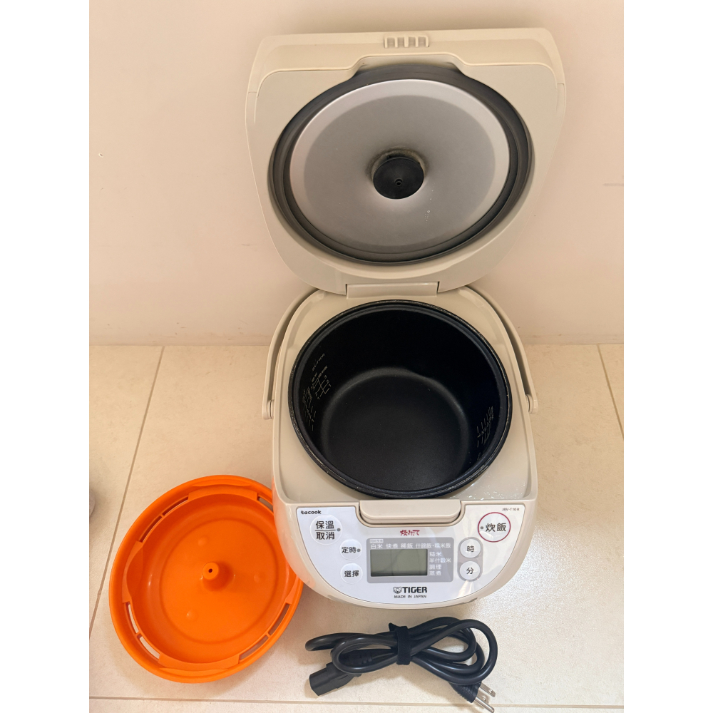 【日本製好物】TIGER 虎牌 tacook 微電腦電子鍋 6人份（JBV-T10R）/ 可同時炊飯+煮菜 / 附調理盤-細節圖3