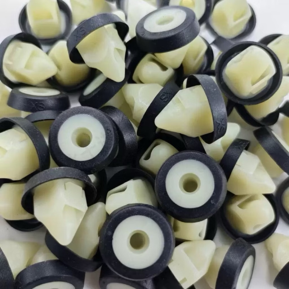 (2個裝) 福斯 奧迪 BMW 保險桿 輪罩內襯 車門內飾板 引擎下護板 葉子板 膨脹螺絲座 尼龍卡扣-細節圖2