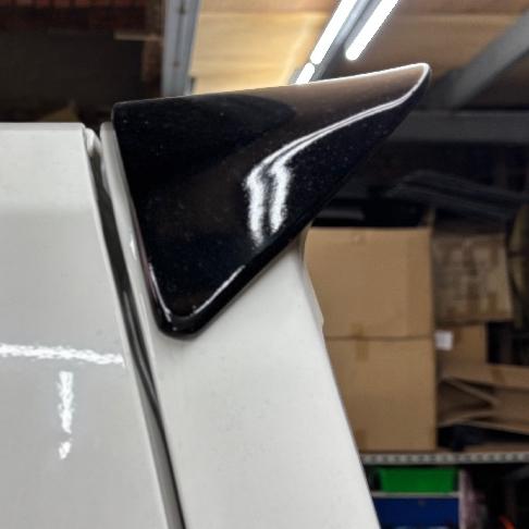 [J SPACE 廂車專用]綠點開發專用時尚風尾翼｜尾翼｜塑膠｜汽車百貨｜J SPACE配件｜J SPACE改裝-細節圖2