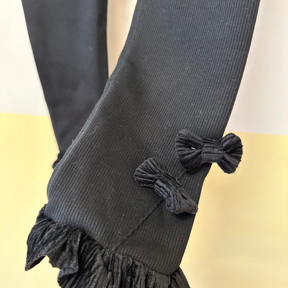 黑色蝴蝶結花邊加絨打底內搭長褲·130碼 現貨實拍［荳荳童心飾界］-細節圖3