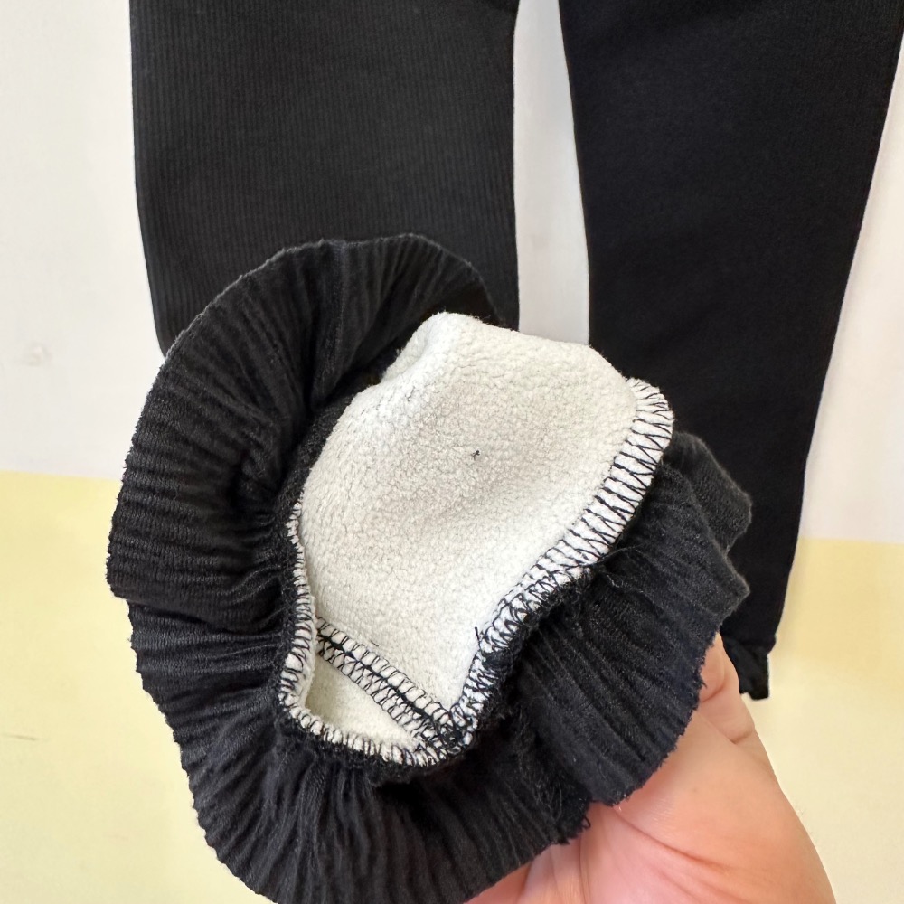 黑色蝴蝶結花邊加絨打底內搭長褲·130碼 現貨實拍［荳荳童心飾界］-細節圖4