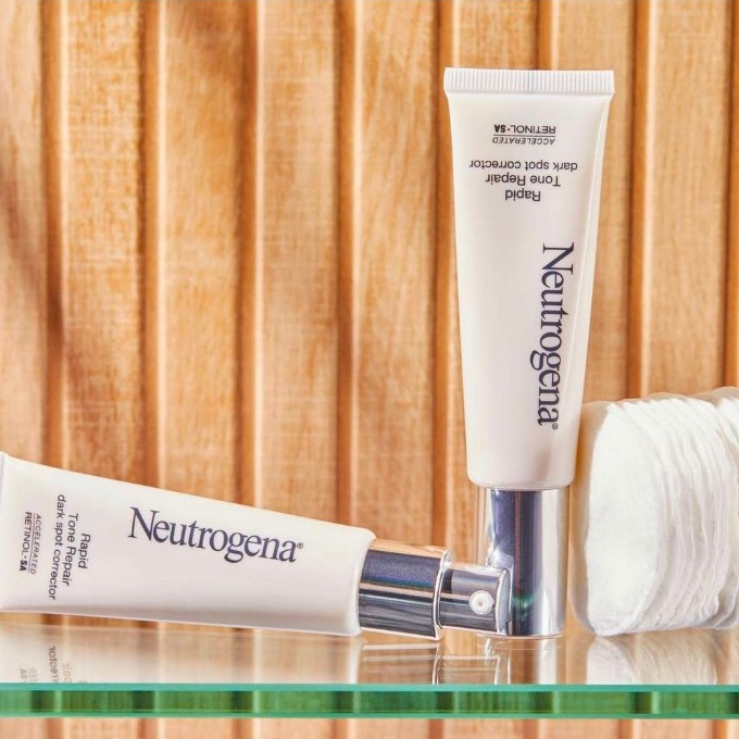 ｜現貨+預購｜露得清 Neutrogena A醇維他命Ｃ精華 淡斑 A醇 亮白-細節圖3