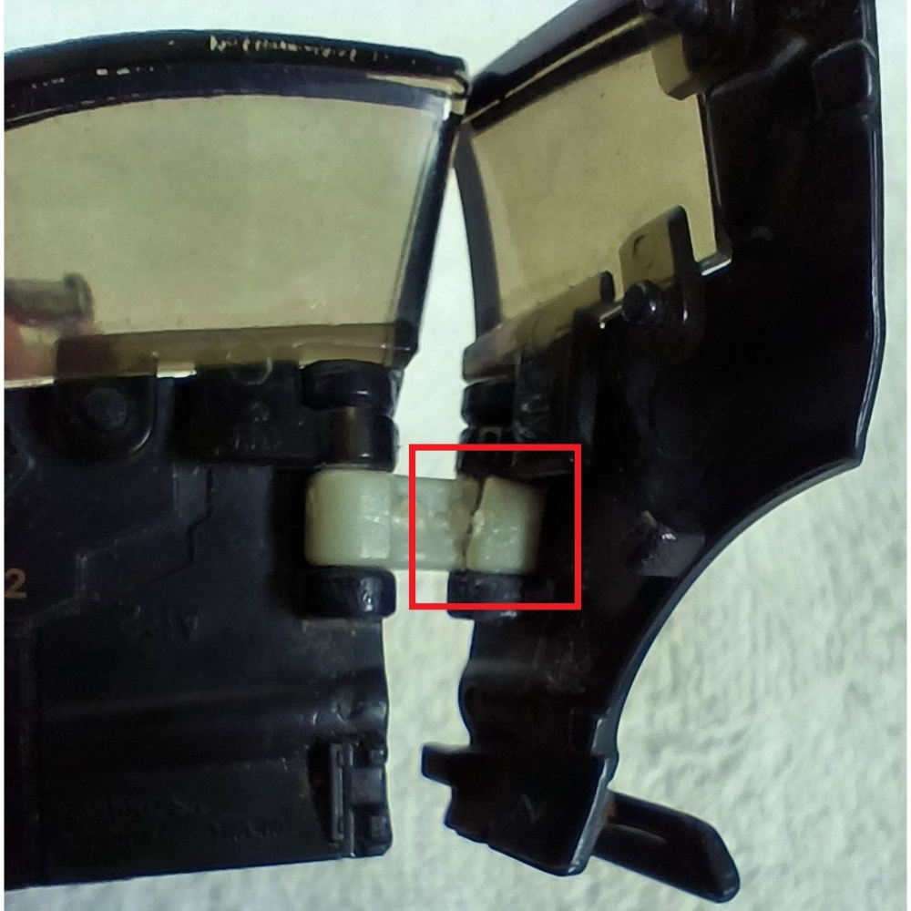 變形金剛 電影三 黑月降臨 DOTM 美版 D級 擋泥板 殺肉 MUDFLAP-細節圖3