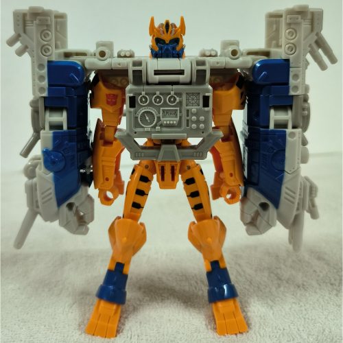 變形金剛 卡通 賽博志 CYBERVERSE D級 盔甲菁英 黃豹 CHEETOR