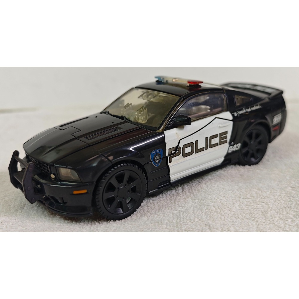 變形玩具 不確定版本 MPM05 判官 BARRICADE-細節圖3