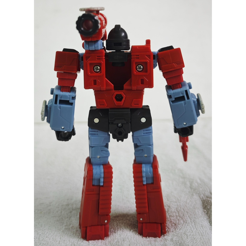 變形金剛 Studio Series SS 1986 大電影 SS-86-11 D級 感知器 PERCEPTOR-細節圖2