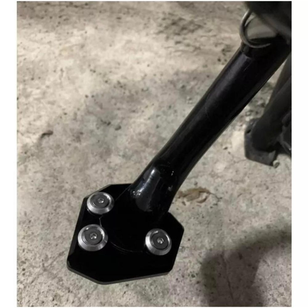 【現貨🔥附工具 好安裝】超穩 YAMAHA mt15側柱加大 mt15 側柱加大底座 mt 15 改裝 MT-15 增高-細節圖2