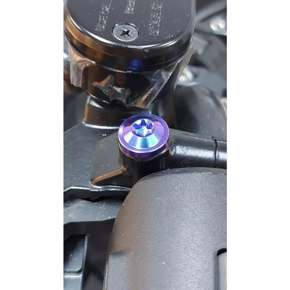 【現貨🔥正鈦】YAMAHA 水冷 BWS 水冷 後照鏡螺絲 後視鏡螺絲 螺絲 鈦螺絲 正鈦螺絲 鈦合金螺絲 改裝 精品-細節圖3