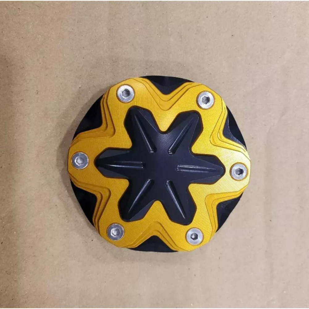 【現貨🔥附工具】SYM MMBCU 油箱蓋 三陽 曼巴 油箱蓋 曼巴油箱蓋 裝飾 改裝 精品 鋁合金 加油蓋 油箱環-細節圖4