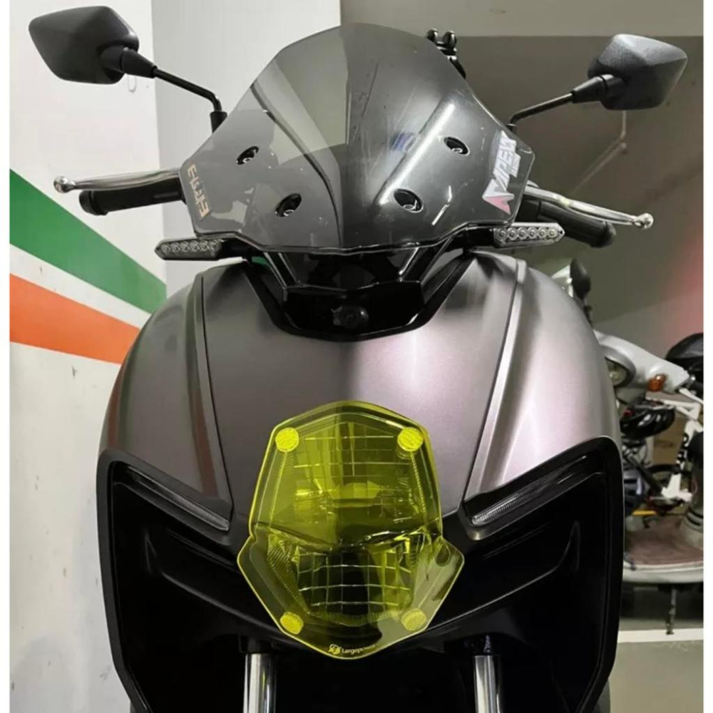 【現貨免運】 sym mmbcu 大燈護片 mmbcu 燈具 燈殼 mmbcu 燈貼 定位燈 曼巴 mmbcu大燈護片-細節圖4
