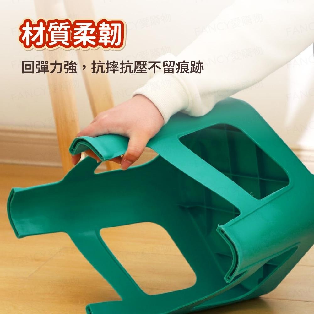 【台灣現貨滿額免運 燕尾小椅凳】凳子 椅凳 矮凳 小板凳 小椅子 浴室凳 洗澡凳 塑膠凳 塑膠椅 兒童椅-細節圖4
