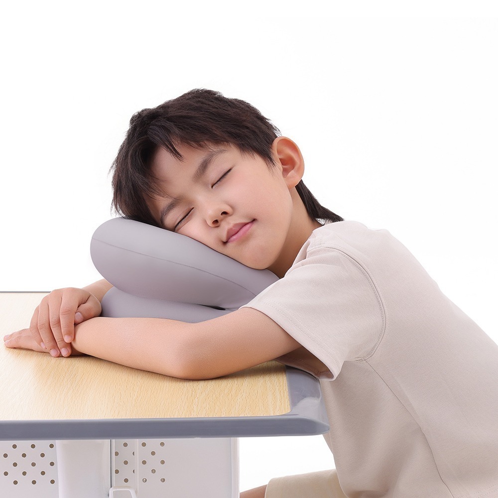 EVERY THINK｜環形趴睡枕(兒童用) 黃金45度角 呵護頸椎 午休必備 三色可選-細節圖5