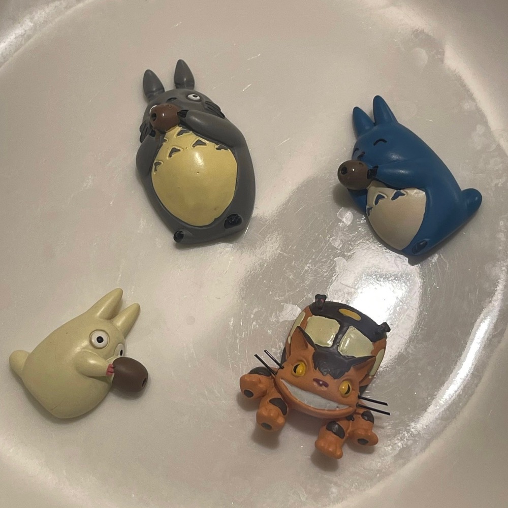 （出清）TOTORO 宮崎駿 吉卜力 龍貓 龍貓巴士 小龍貓 擺件 公仔 可愛 療癒 玩具 造型 磁鐵 磁貼 冰箱貼-細節圖9