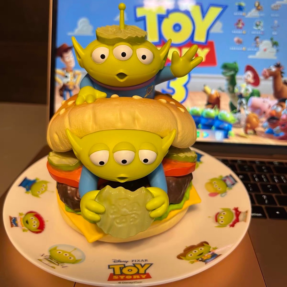 Disney 迪士尼 PIXAR 皮克斯 玩具總動員 三眼怪 三眼仔 披薩 漢堡 公仔 擺飾 卡通 動漫 變裝 聖誕禮物-細節圖2