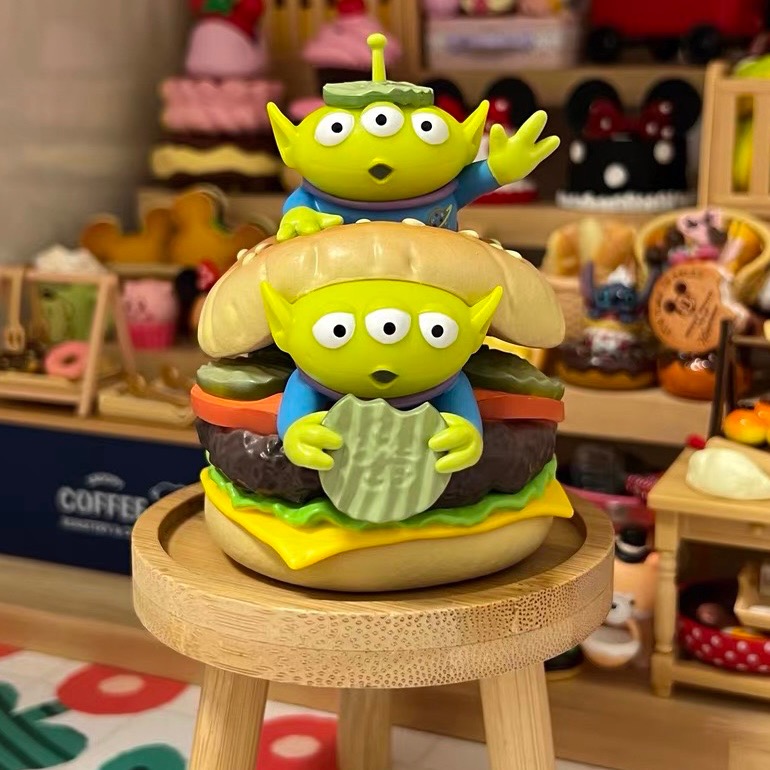 Disney 迪士尼 PIXAR 皮克斯 玩具總動員 三眼怪 三眼仔 披薩 漢堡 公仔 擺飾 卡通 動漫 變裝 聖誕禮物-細節圖3