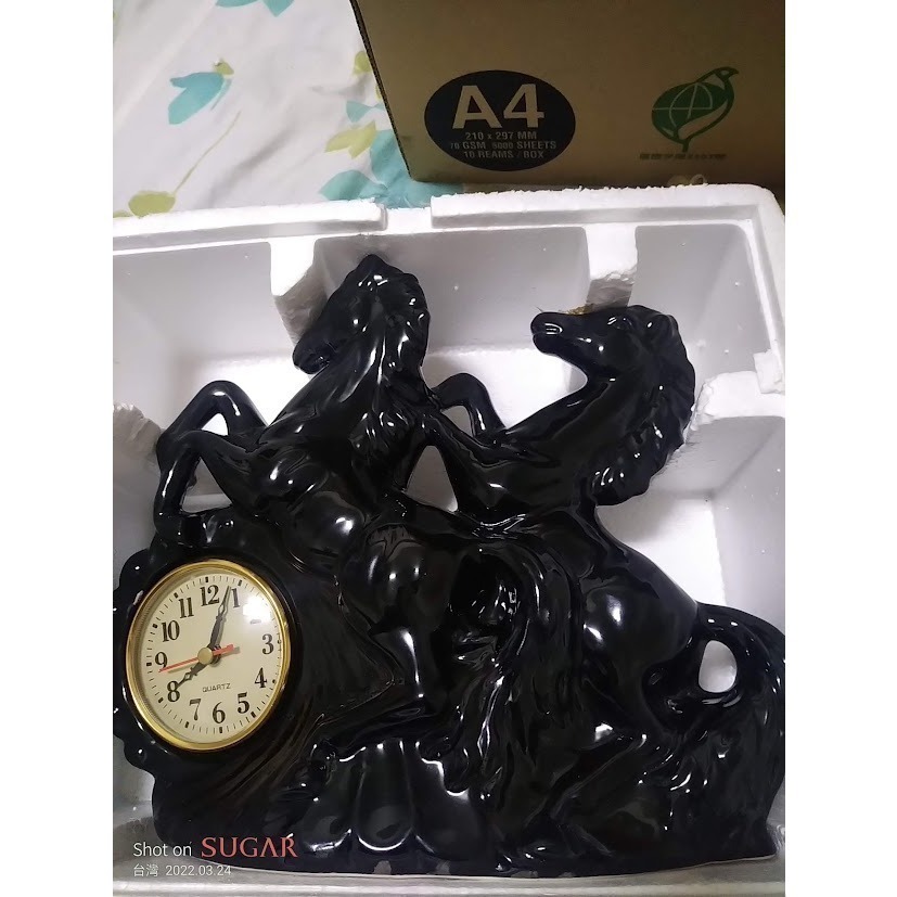 陶磁雙黑馬奔騰桌上時鐘-細節圖3