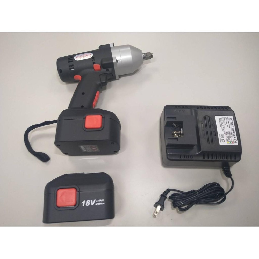 台製鋰電衝擊扳手  18V  800牛頓米 5秒最大輸出  輕鬆拆輪胎螺絲-細節圖2