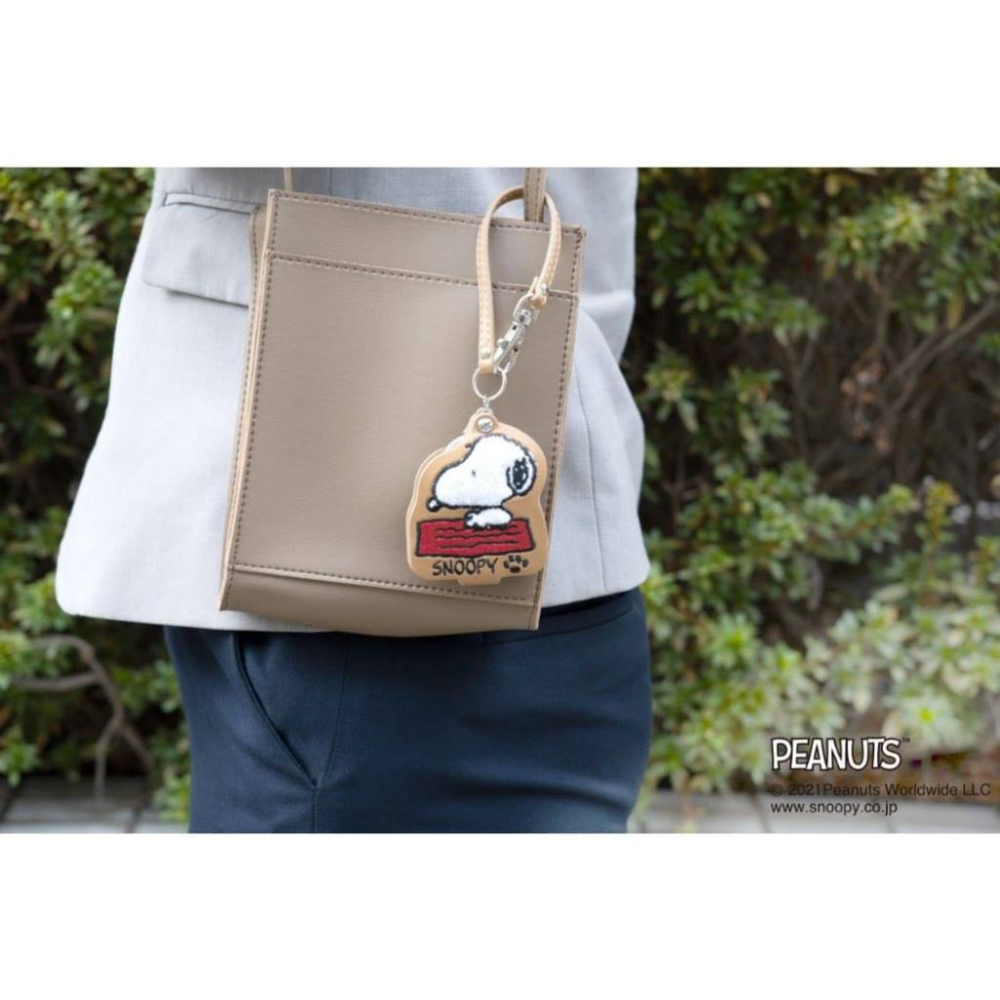 阿猴達可達 日本限定 PEANUTS 史努比 SNOOPY 掛錶 懷錶 石英錶 手錶 放大鏡掛錶 錶 造型錶 全新正日貨-細節圖2