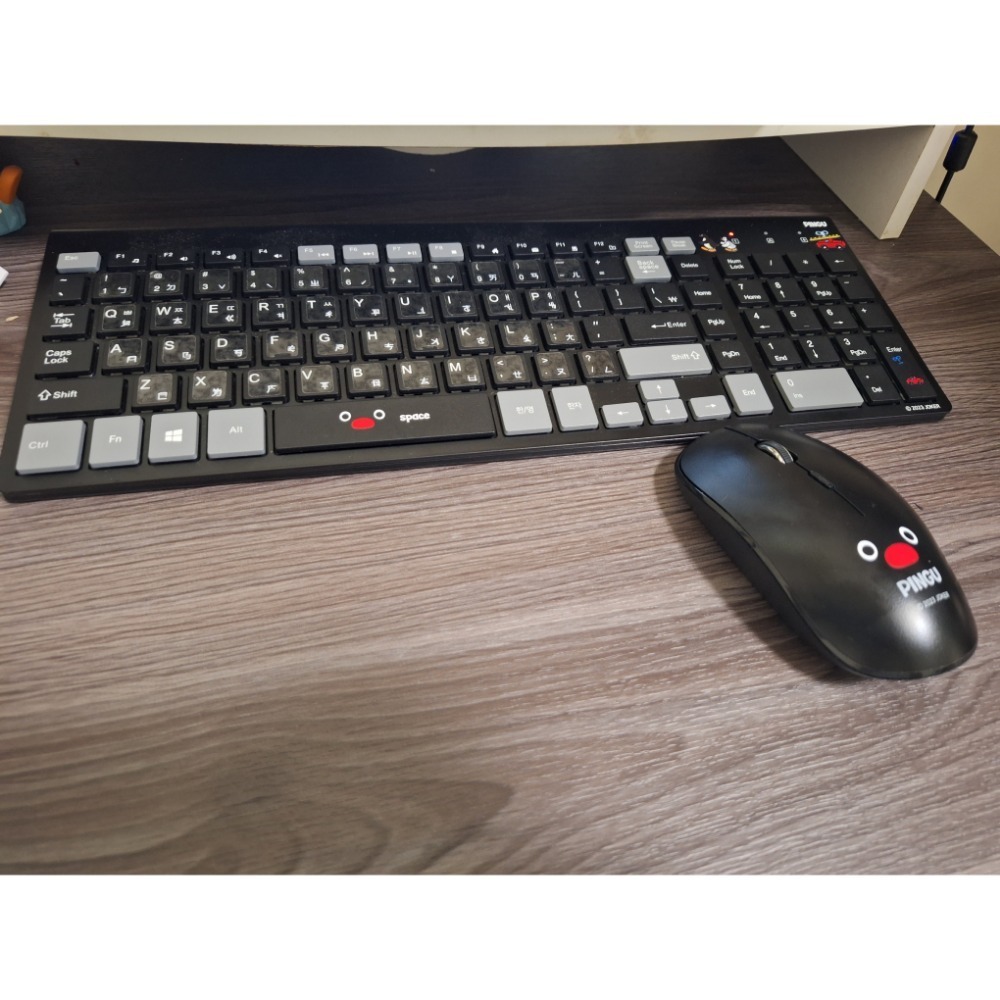 《部分現貨》韓國 企鵝家族 pingu 藍牙 無線 鍵盤-細節圖3