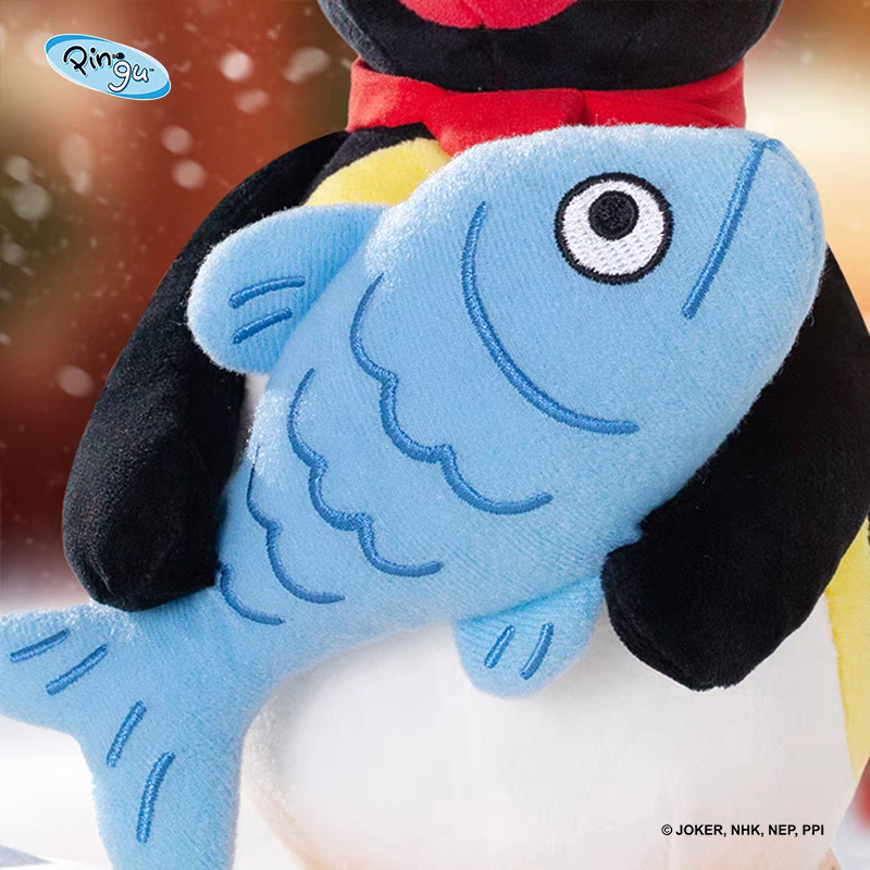 《預購》企鵝家族 pingu 廚師 摸魚娃娃 聖誕系列 21.5cm-細節圖4