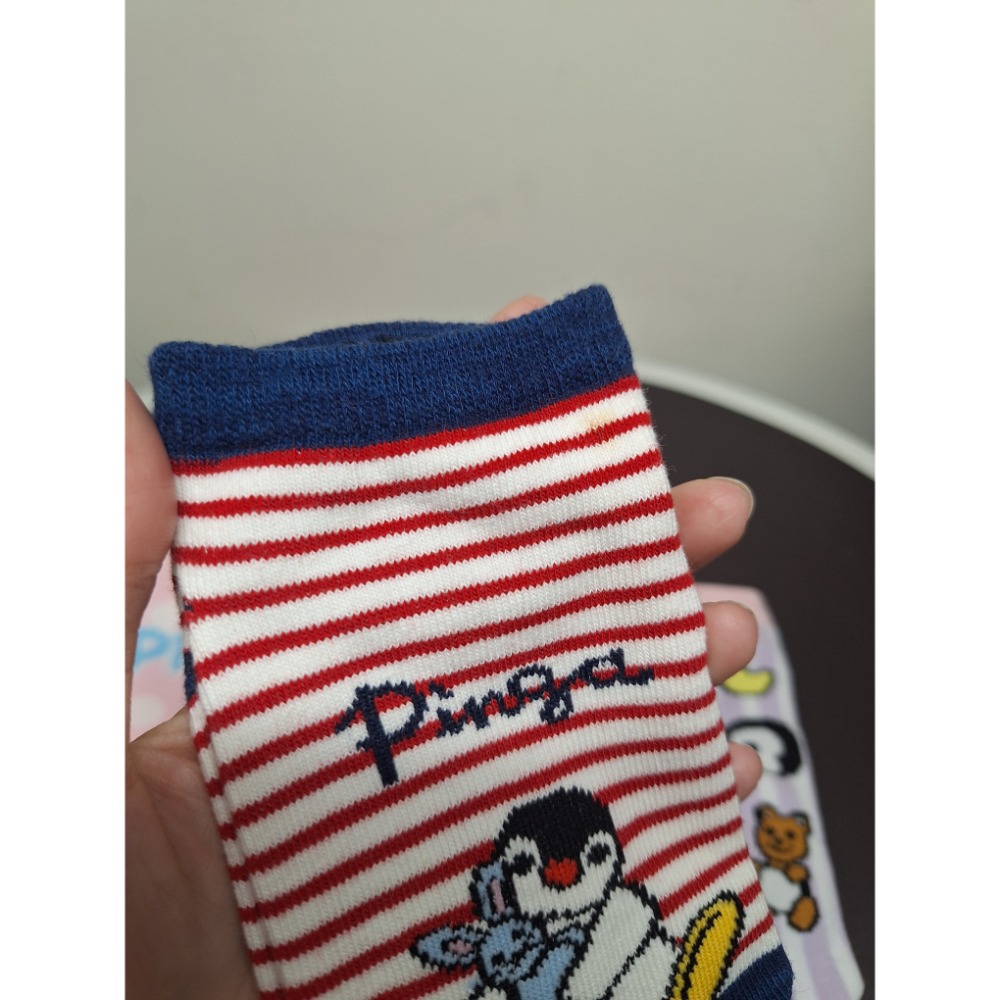 〈現貨〉企鵝家族 pingu 兒童襪13～17cm 正常品 瑕疵黃斑品 組合-細節圖3