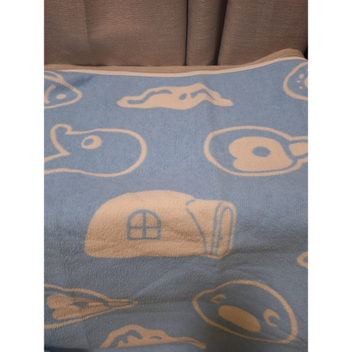 〈現貨〉日本 企鵝家族 40週年 mister donut 甜甜圈 pingu 藍色 冷氣毯毛毯 毯子