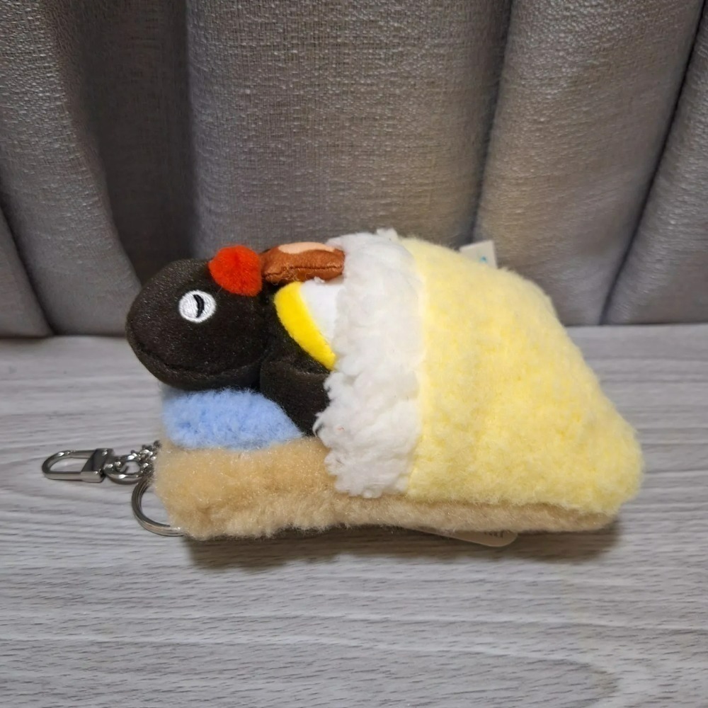 〈預購〉企鵝家族 pingu pinga 被窩睏睏 娃娃 睡覺 吊飾睡眠-細節圖9