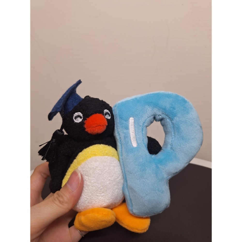 〈現貨〉企鵝家族 pingu pinga 字母組合 5入組 娃娃 吊飾 擺飾 鑰匙圈-細節圖2