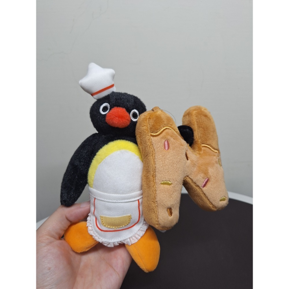〈現貨〉企鵝家族 pingu pinga 字母組合 5入組 娃娃 吊飾 擺飾 鑰匙圈-細節圖4