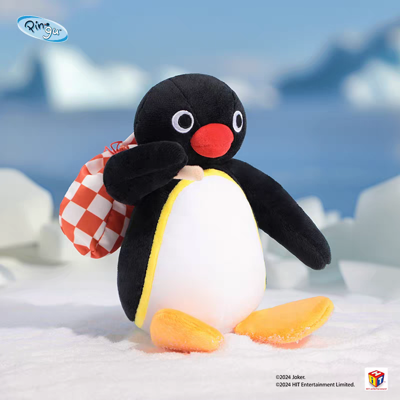 〈預購〉企鵝家族 pingu 離家出走 包袱 拉環 震動 娃娃-細節圖2