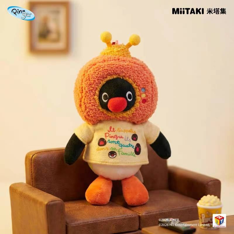 〈預購〉企鵝家族 pingu 童心 鉛筆 小象 電話 畫家 時鐘 電視 百寶箱系列 娃娃 盲盒 吊飾-細節圖4