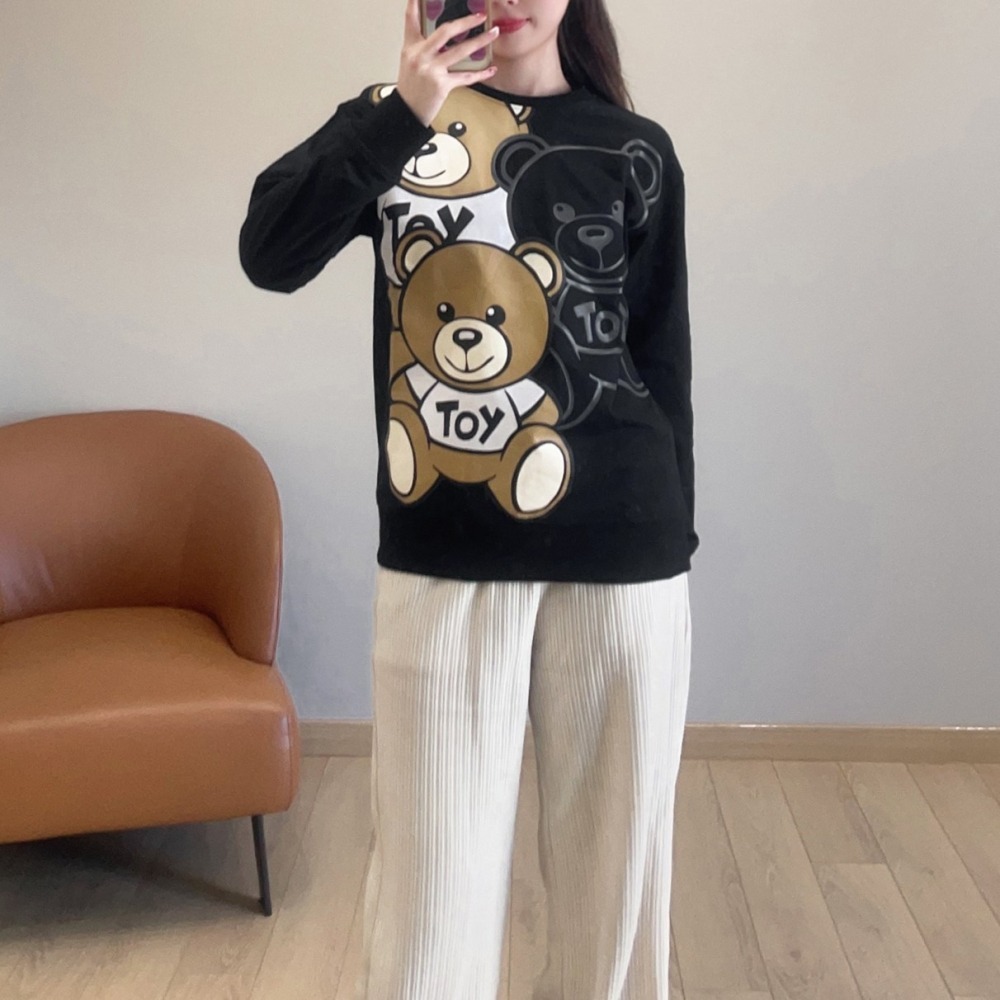 ✴Sparkle歐美精品✴ Moschino三隻大熊長袖衛衣/大學T 青年版 現貨真品-細節圖2
