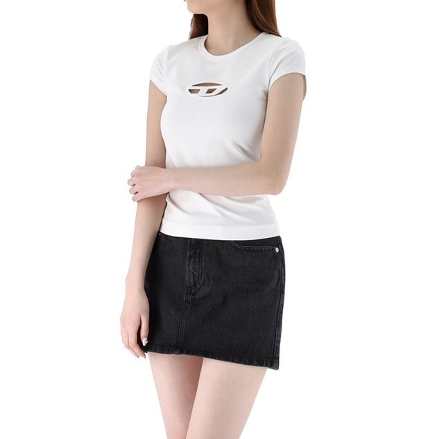 ✴Sparkle歐美精品✴ DIESEL 刺繡D簍空T-Angie短袖上衣T恤 現貨真品-細節圖4