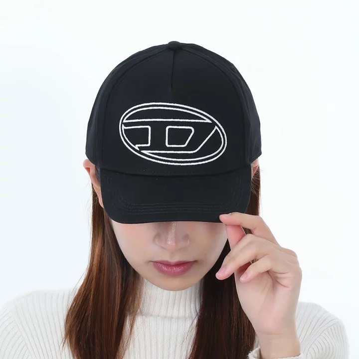 ✴Sparkle歐美精品✴ DIESEL OVAL D 刺繡橢圓D標誌棒球帽 青年版 現貨真品-細節圖2