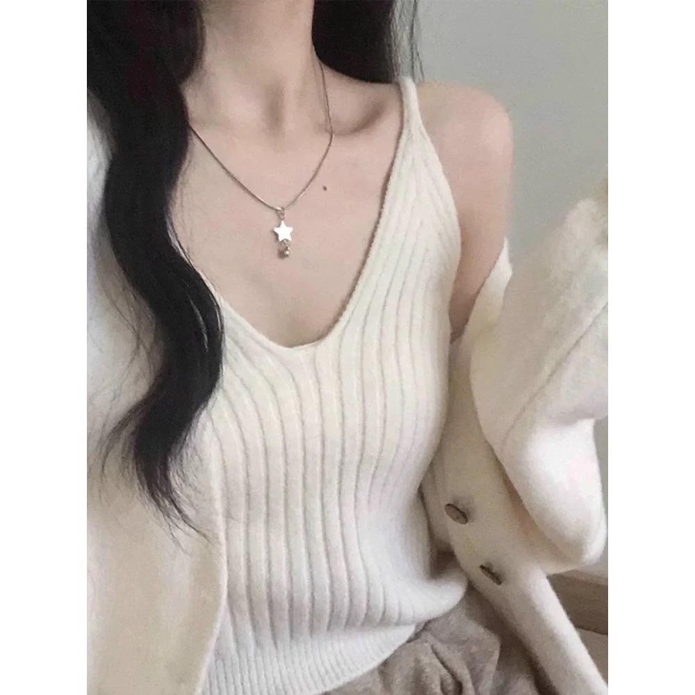 天晴日☀️套裝女 慵懶風 寬鬆針織上衣 針織外套+背心 兩件套 秋冬顯瘦 冬天女裝套裝 V領毛衣 毛衣 2024-細節圖4