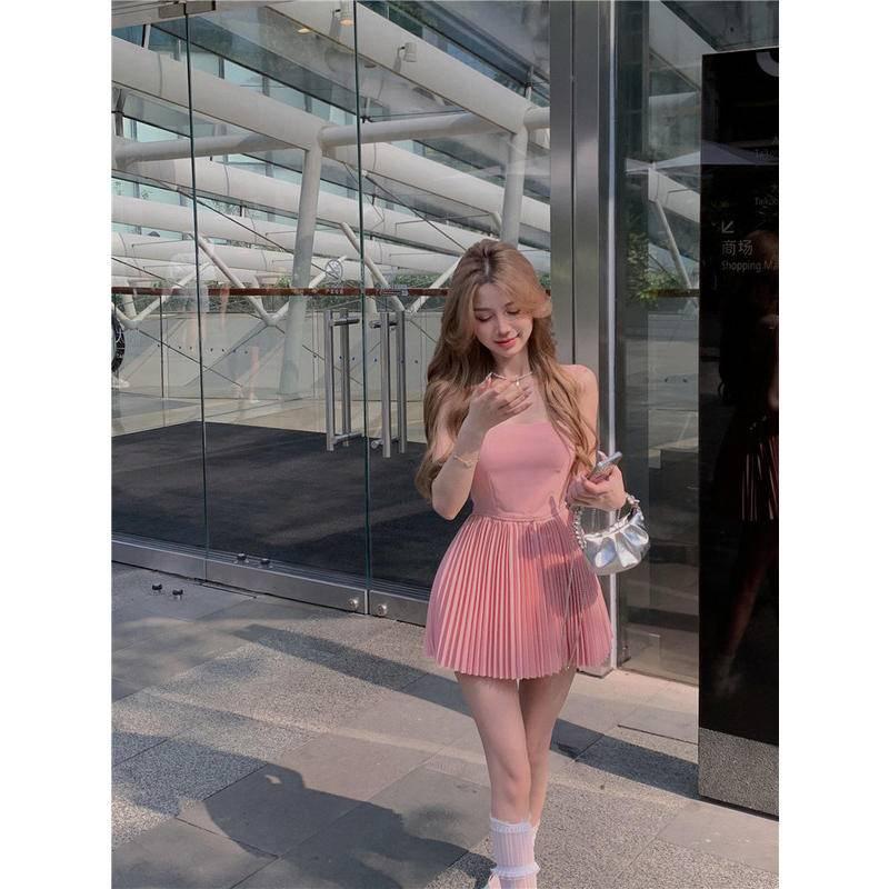 W.A.N.Y.I  粉色露背吊帶百褶連衣裙-細節圖2