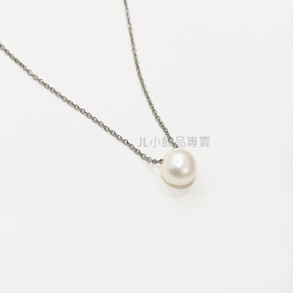JL小飾品專賣❤ 不鏽鋼單顆(三顆)珍珠項鍊7.5-8.mm項鍊/鎖骨鏈 氣質款-細節圖3