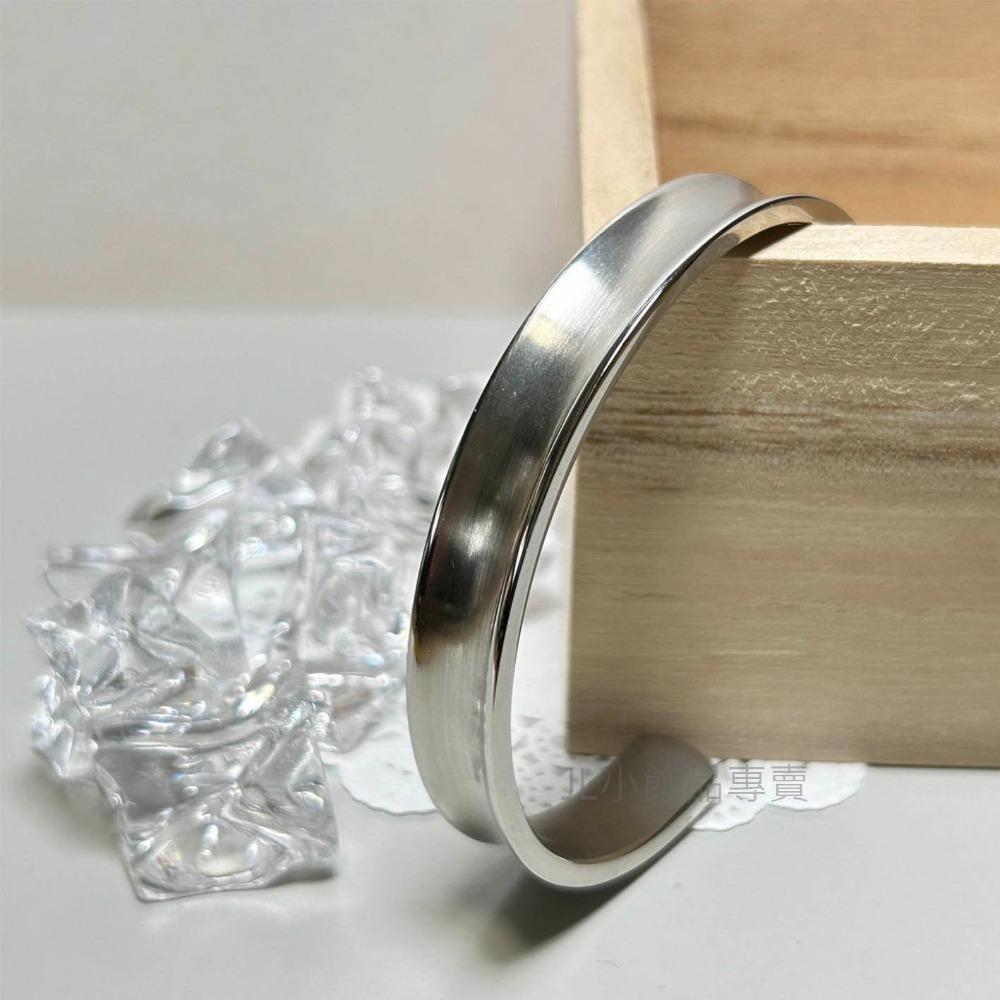JL小飾品專賣❤ 不鏽鋼手環  (C型款)-細節圖4